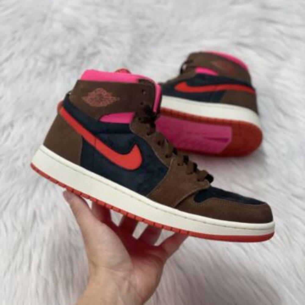 Nike Air Jordan 1 High Zoom Comfort 2 Womens Shoes Brown DV1305-206 VNDS Size 11